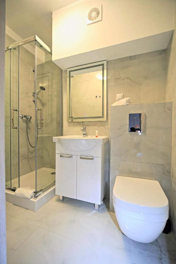גדינייה Apartament Swietojanska Przy Nabrzezu By Noclegi Renters מראה חיצוני תמונה