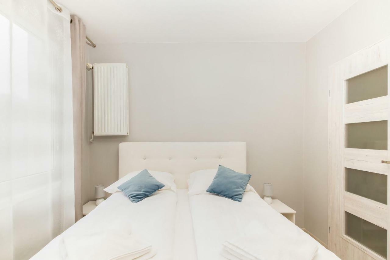 גדינייה Apartament Swietojanska Przy Nabrzezu By Noclegi Renters מראה חיצוני תמונה